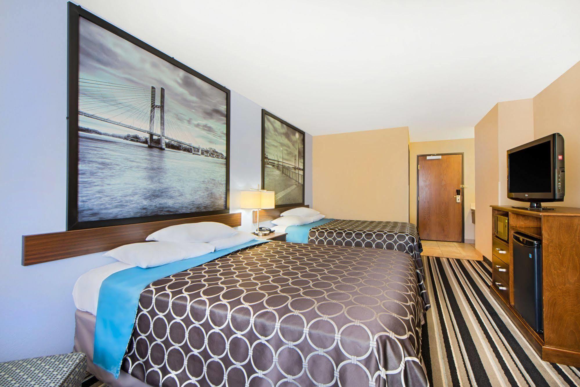 Hotel Super 8 By Wyndham Fairfield Esterno foto